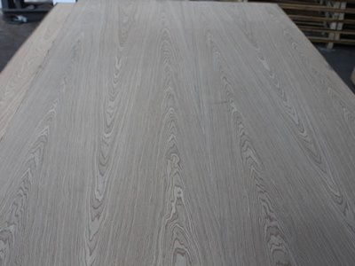 Veneered MDF/HDF